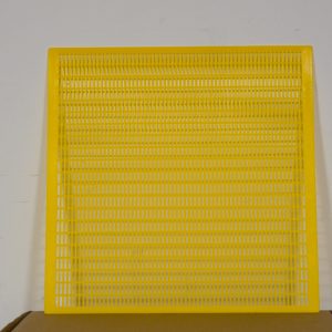 Materská mriežka plastová 500×500